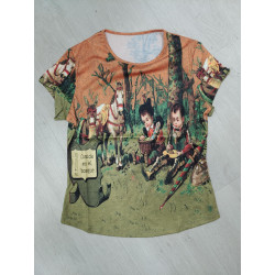 Camiseta UCLM motivos Quijote