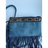 Bolso con flecos azules